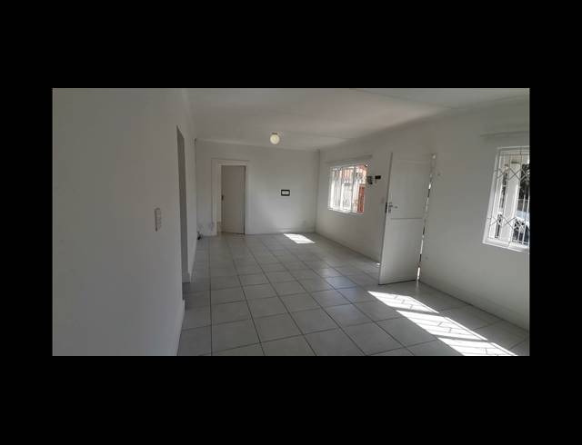 3 BEDROOM HOUSE TO LET IN GREENBURY